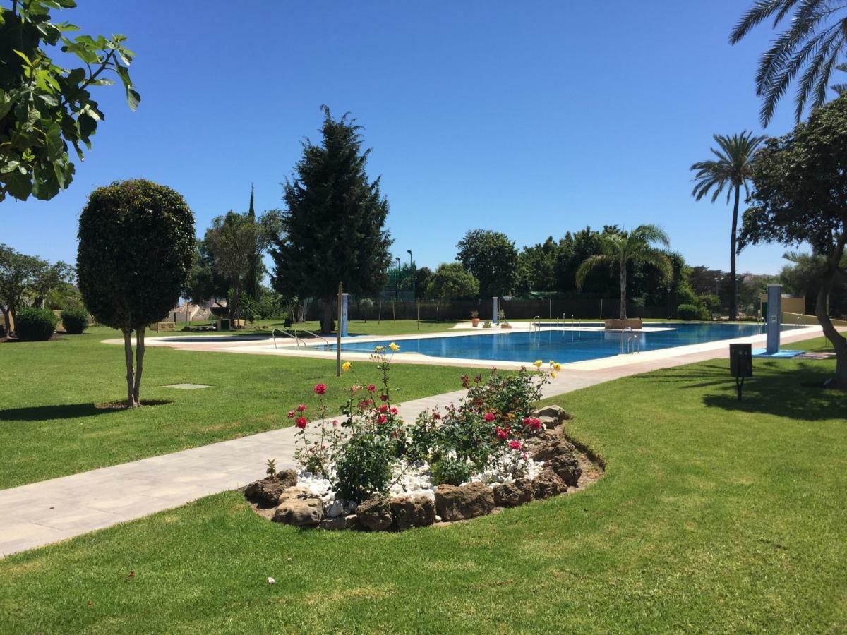 Apartamento Cerca De La Playa Y Campo De Golf Con Piscina Appartement Torremolinos Buitenkant foto